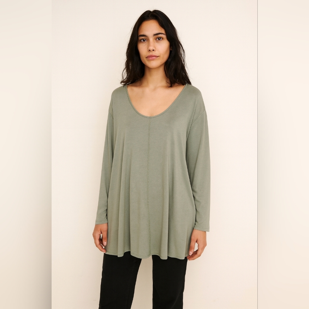 ​Retroluxe Plus 2X Sage Green Viscose Spandex Tunic Top Made in Canada